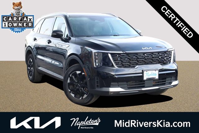 2024 Kia Sorento S's photo