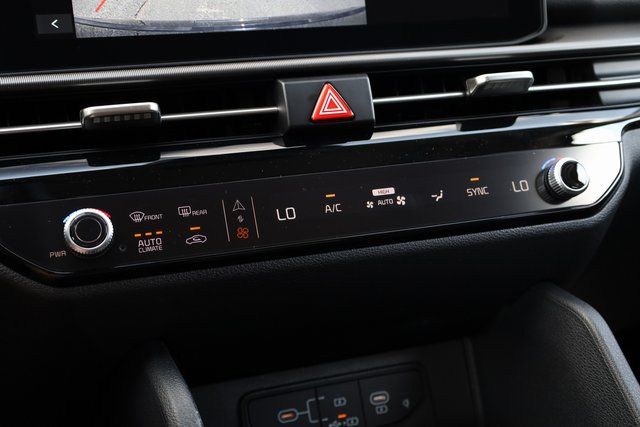 2026 Kia Sportage SX - Photo 22
