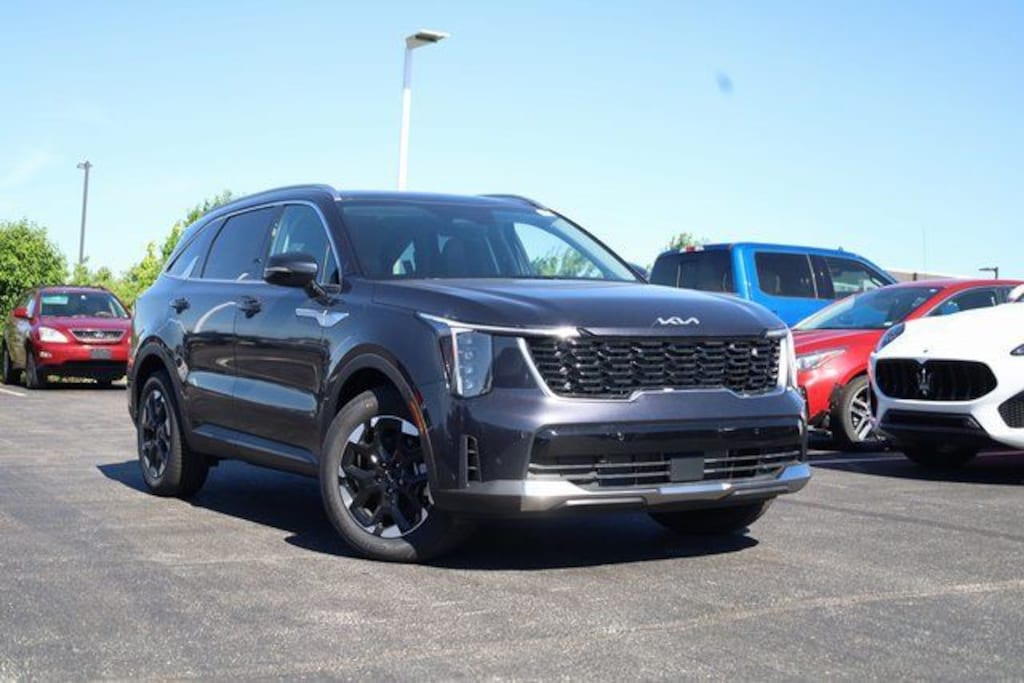 New 2025 Kia Sorento S SUV