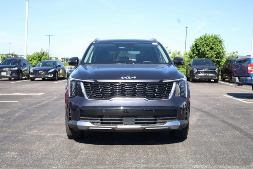 New 2025 Kia Sorento S SUV