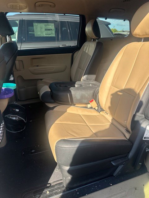 Used 2020 Kia Sedona EX Van