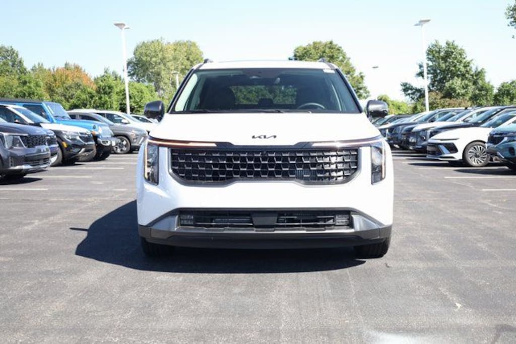 New 2026 Kia Carnival Hybrid SX Van Passenger Van