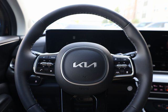 2026 Kia Carnival SX Prestige - Photo 16