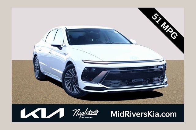 2025 Hyundai Sonata Hybrid SEL's photo