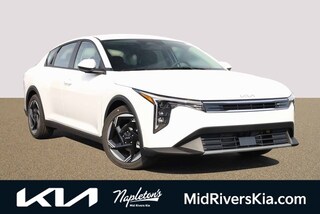 2025 Kia K4 GT-Line Sedan