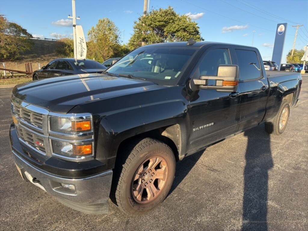 Used 2015 Chevrolet Silverado 1500 LT Truck Crew Cab