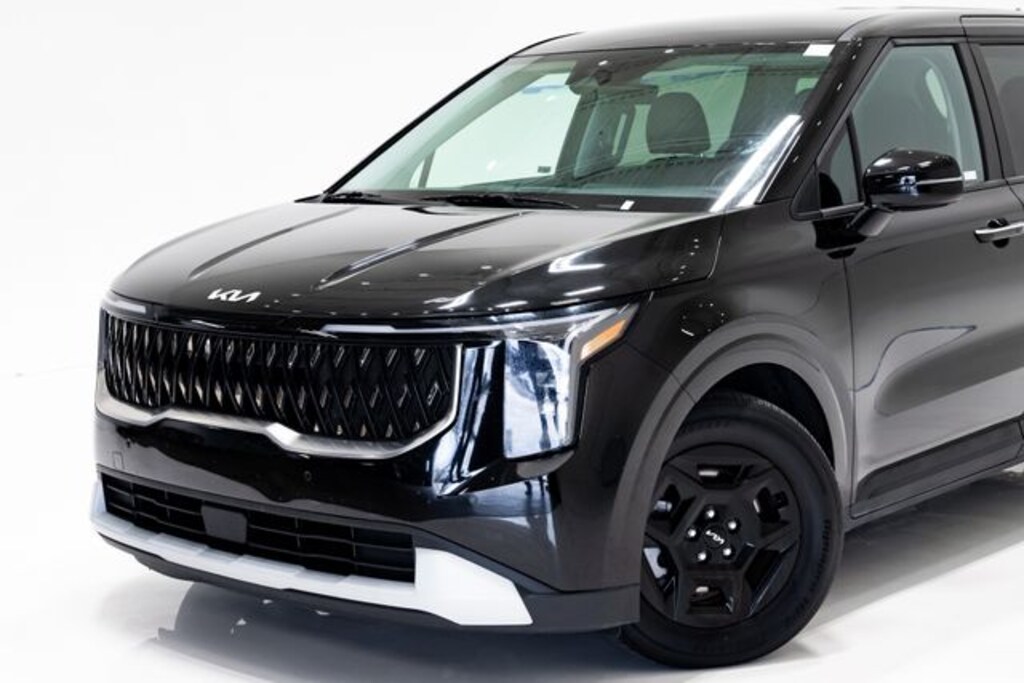 Certified 2025 Kia Carnival LXS Van Passenger Van