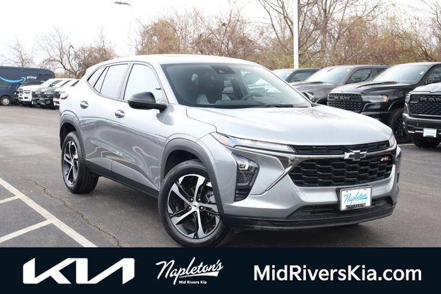 2025 Chevrolet Trax RS's photo