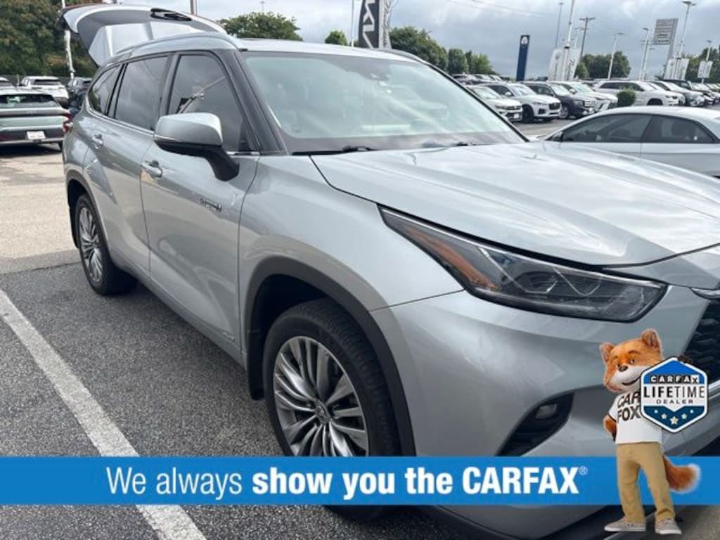 Used 2021 Toyota Highlander Hybrid Platinum SUV