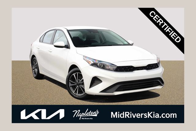 2024 Kia Forte LXS's photo