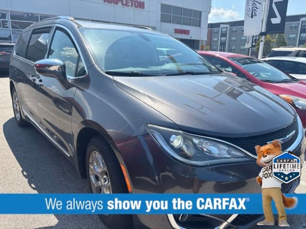 Used 2018 Chrysler Pacifica Limited Van