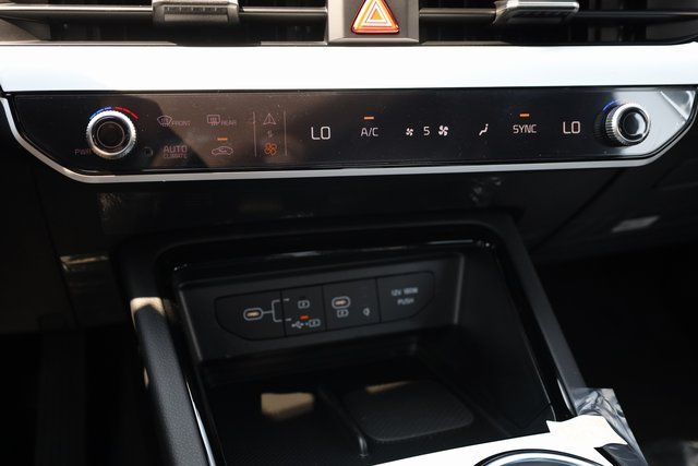 2026 Kia K5 GT - Photo 21