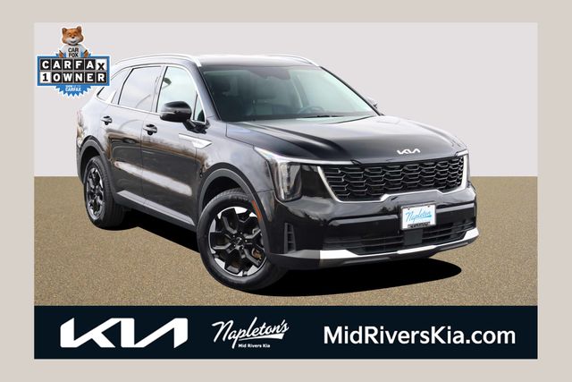 2024 Kia Sorento S's photo