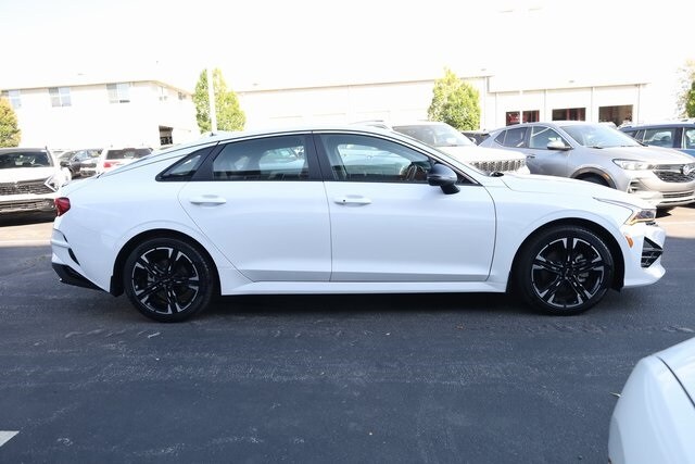 2024 Kia K5 GT-Line photo 4