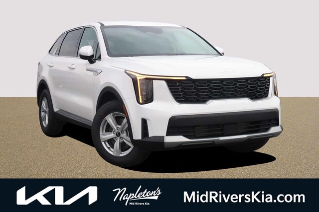 2026 Kia Sorento LX AT's photo