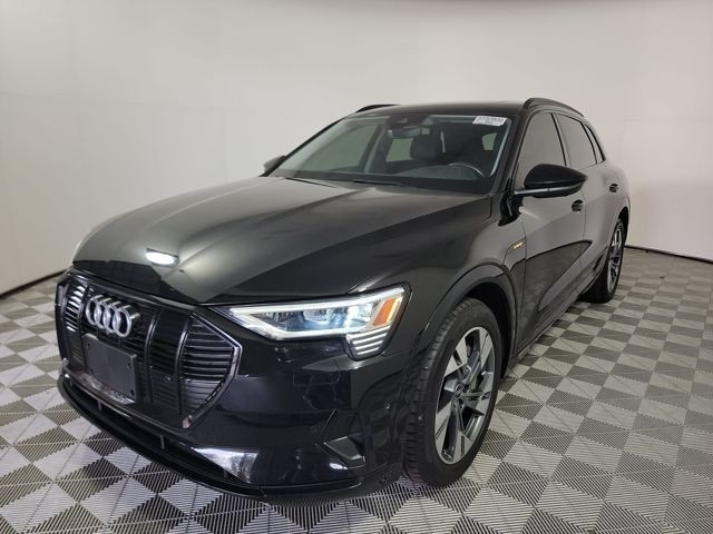 2021 Audi e-tron Premium