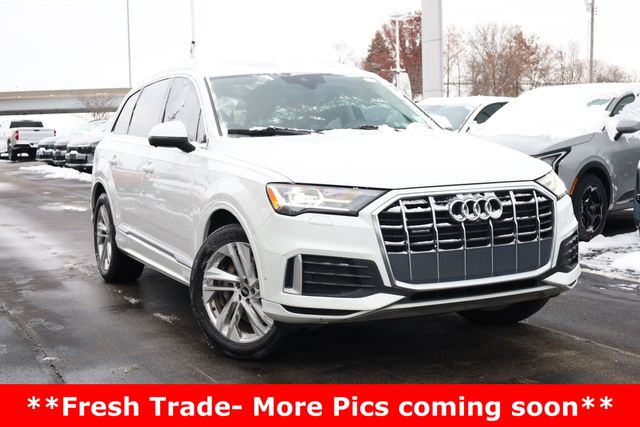 2021 Audi Q7 Premium Plus's photo