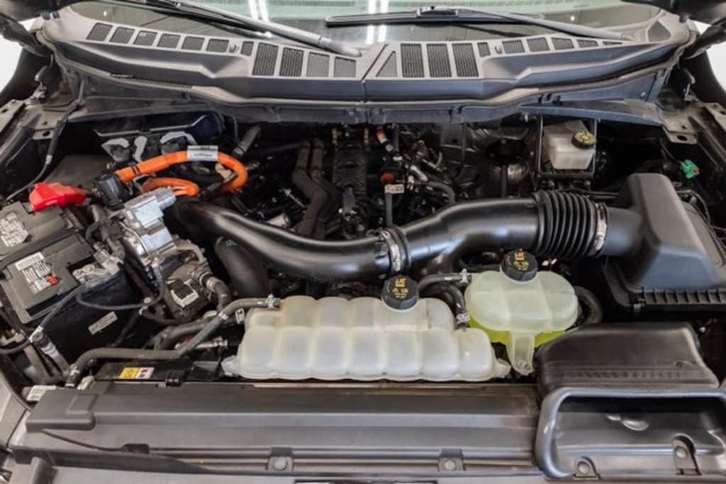Used 2024 Ford F-150 XLT Truck SuperCrew Cab