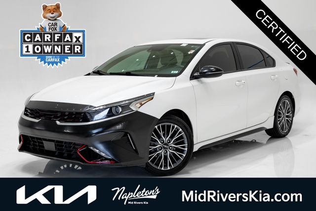 2023 Kia Forte GT-Line AT's photo