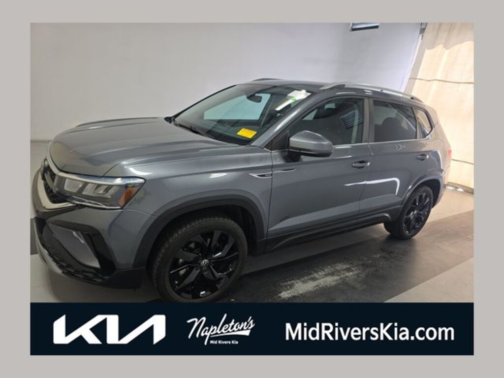 Used 2023 Volkswagen Taos 1.5T SE SUV