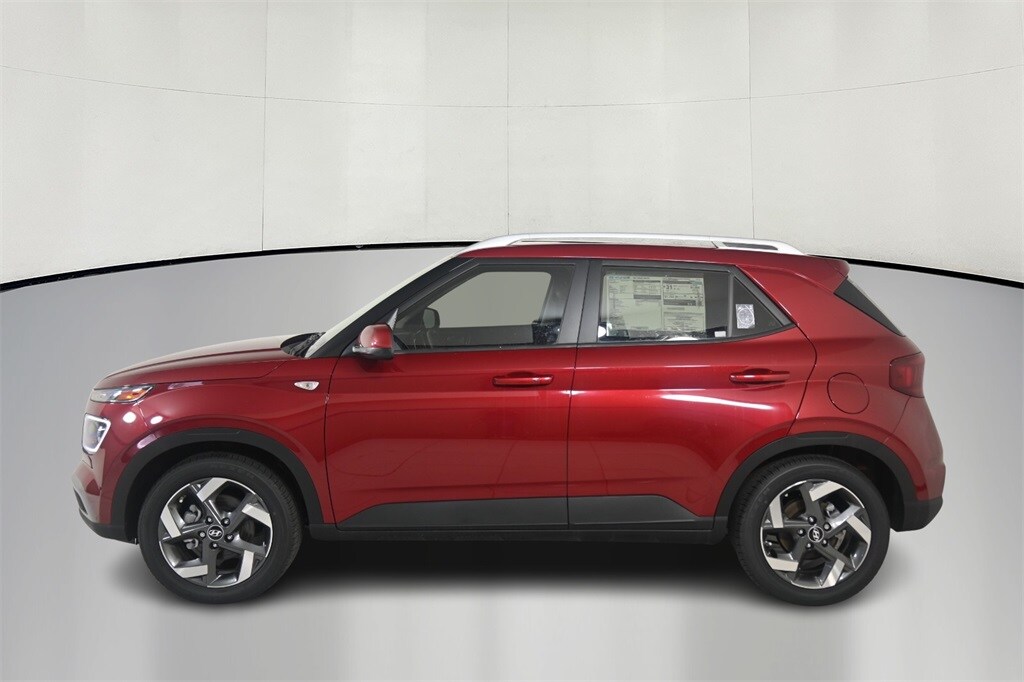2024 Hyundai Venue Limited photo 4