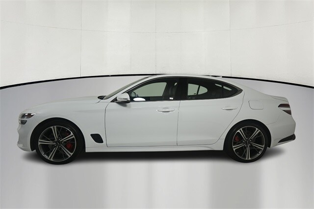 2024 Genesis G70 2.5T photo 4