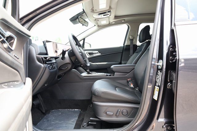 2026 Kia Sportage SX - Photo 13