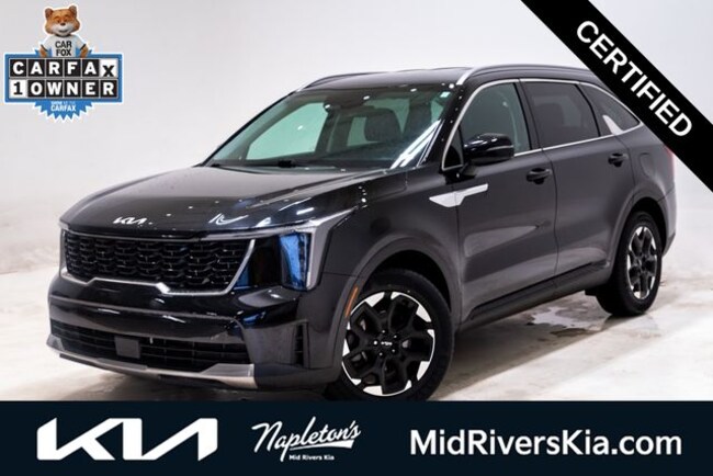 2024 Kia Sorento S SUV