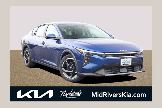 2025 Kia K4 EX's photo