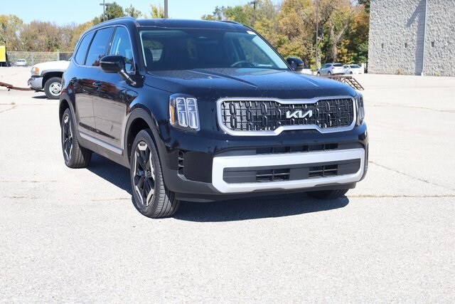 2025 Kia Telluride EX photo 2