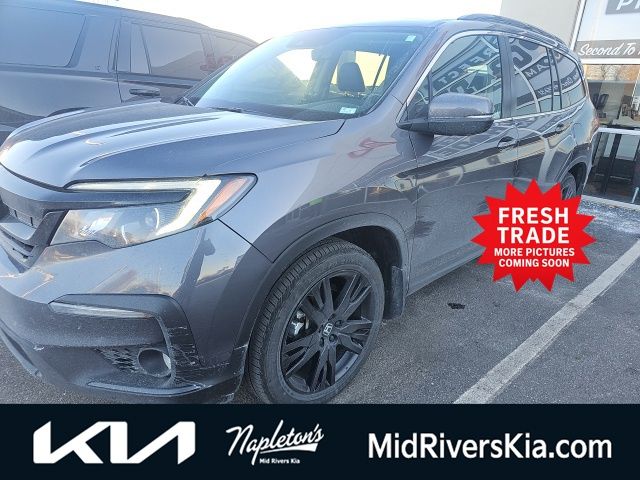 2022 Honda Pilot SE's photo