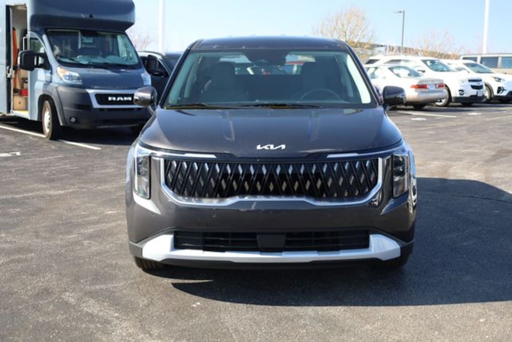New 2026 Kia Carnival LX Van Passenger Van