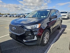 2024 Ford Edge SUV