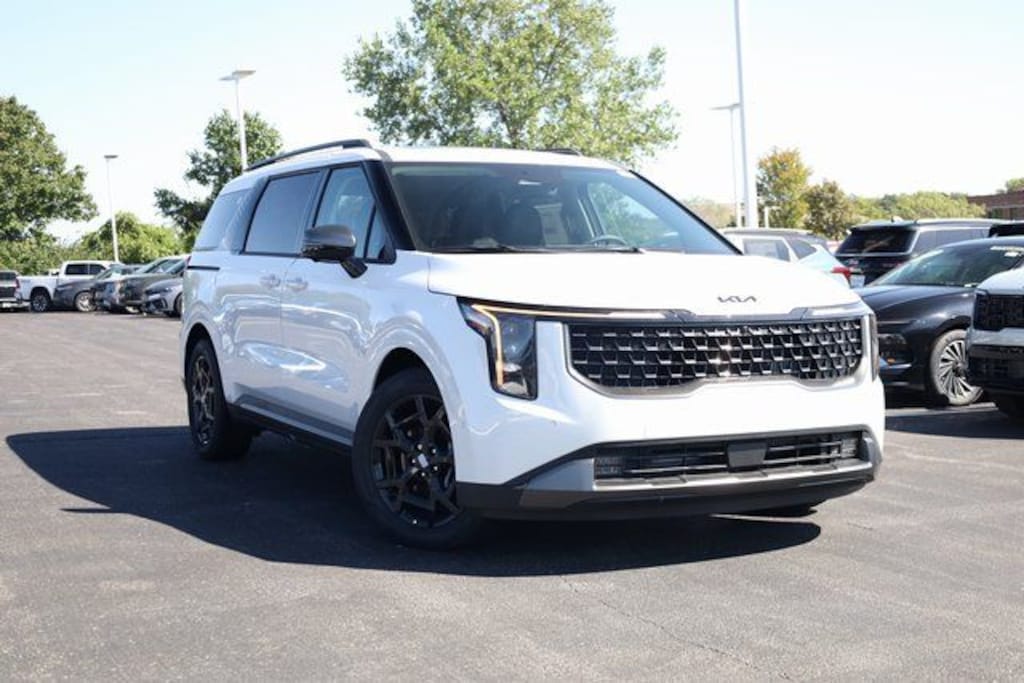 New 2026 Kia Carnival Hybrid SX Van Passenger Van