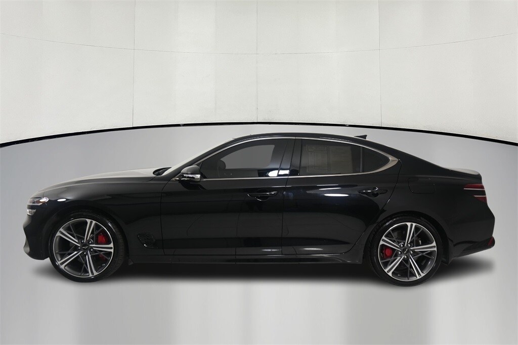 2024 Genesis G70 2.5T photo 4