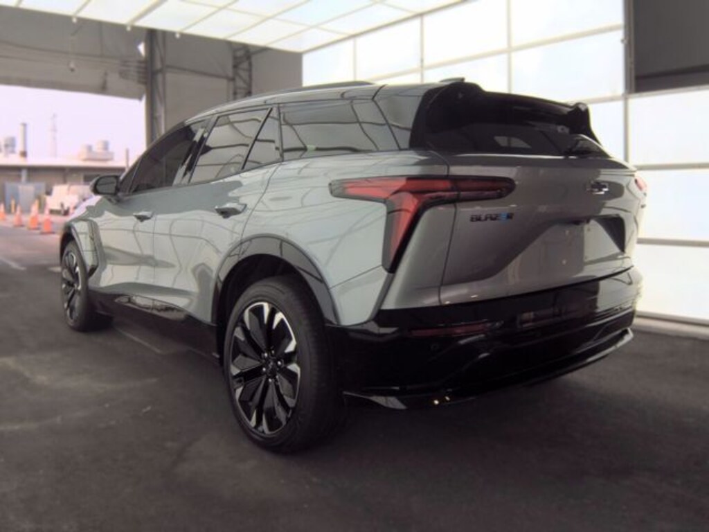 Used 2025 Chevrolet Blazer EV RS SUV