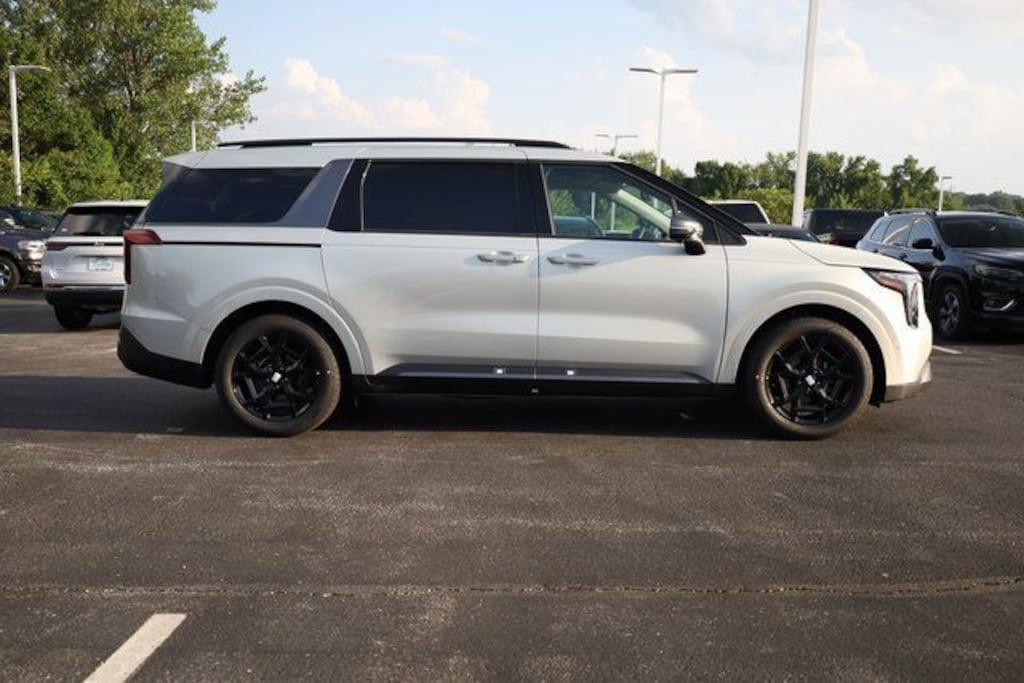 New 2026 Kia Carnival SX Prestige Van Passenger Van