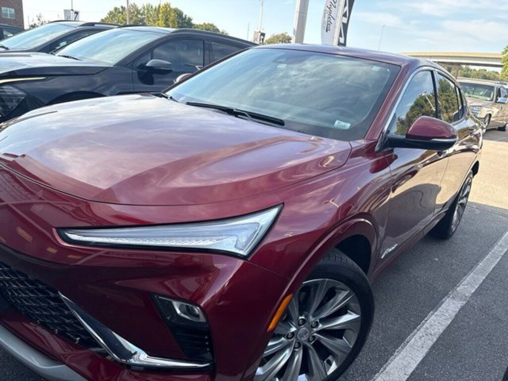 Used 2024 Buick Envista Avenir SUV