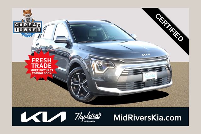 2023 Kia Niro EX's photo
