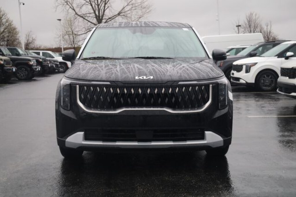 New 2026 Kia Carnival LXS Van Passenger Van