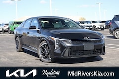 2025 Kia K4 GT-Line Sedan
