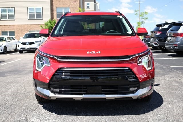 2024 Kia Niro EX Touring photo 3