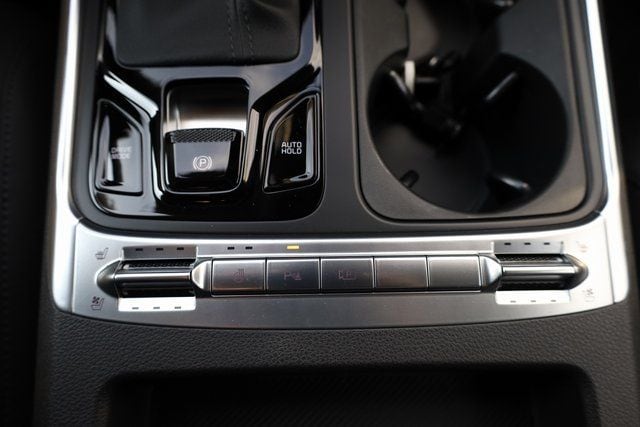 2026 Kia Carnival SX Prestige - Photo 24