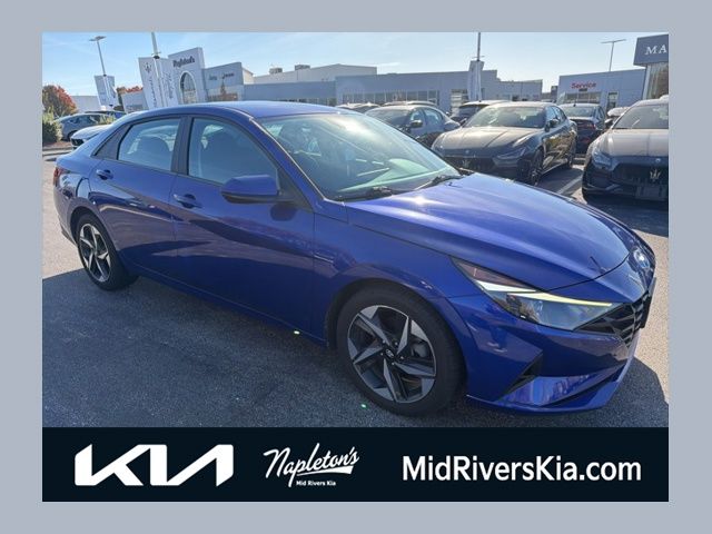 2023 Hyundai Elantra SEL's photo