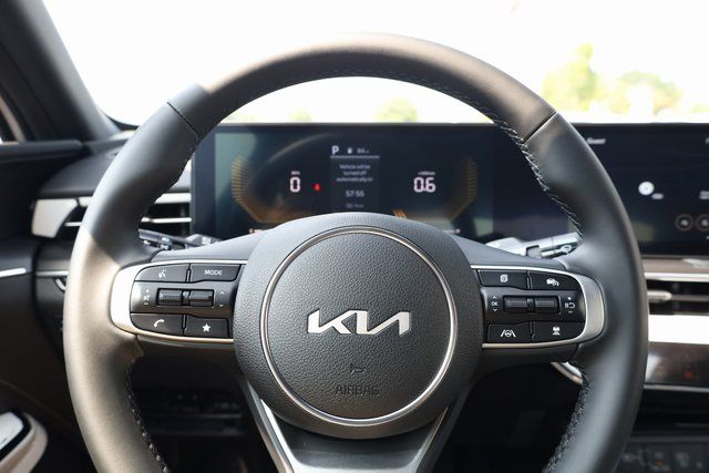 2026 Kia K5 GT - Photo 16