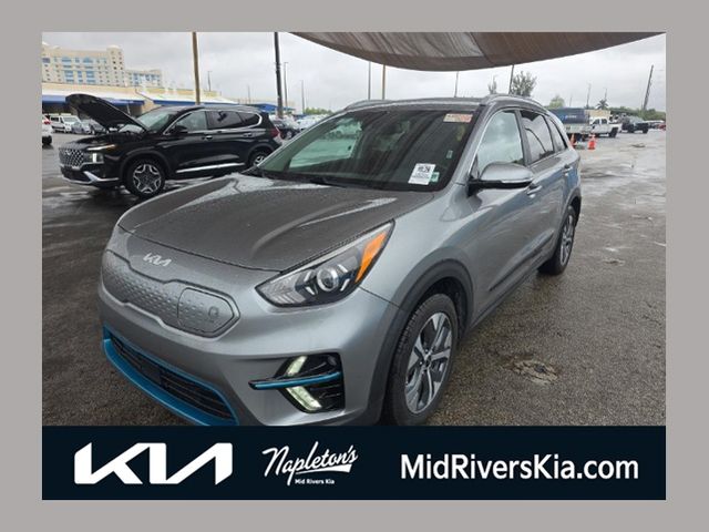 Used 2022 Kia Niro S with VIN KNDCC3LGXN5161108 for sale in St. Peters, MO