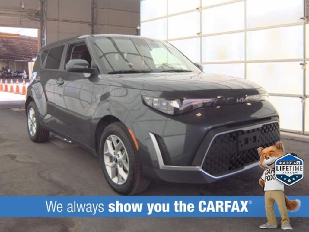 Used 2025 Kia Soul LX Hatchback