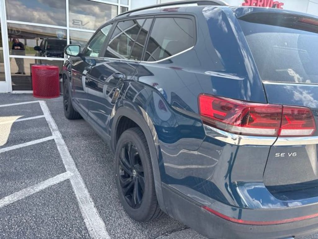 Used 2022 Volkswagen Atlas 3.6L V6 SE w/Technology SUV