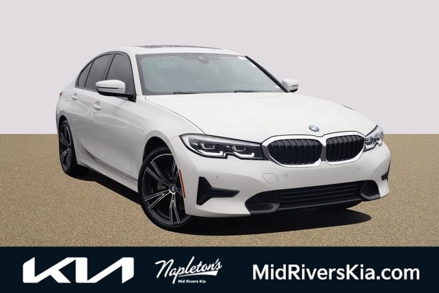 Used 2022 BMW 3 Series 330i with VIN 3MW5R7J06N8C29652 for sale in Saint Peters, MO