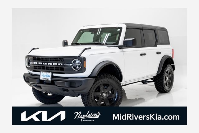 2025 Ford Bronco Base 4x4's photo